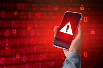 Риск за милиони потребители на Apple: Всеки с базови умения може да хакне iPhone със стар софтуер