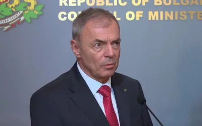 Министър Игнатов: Учителката, агитирала за ПП-ДБ в Угърчин, ще бъде уволнена
