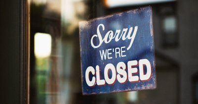 Заради скъпия ток Египет съкрати работното време на кафенетата и магазините