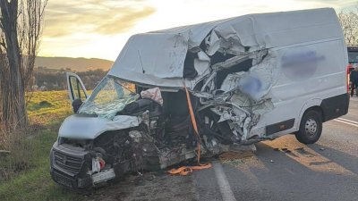 Зверска катастрофа затвори пътя София - Варна, има жертва