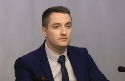 МВР отне книжката на Явор Божанков