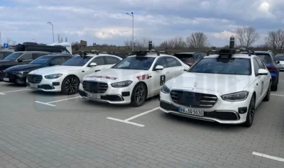 Mercedes-Benz тества автономни Mercedes-Benz S-Class по улиците на София