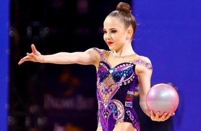 Стилияна Николова е на крачка от медал на Световната купа по художествена гимнастика