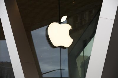 Apple сменя лидера си за първи път от 2011 г.
