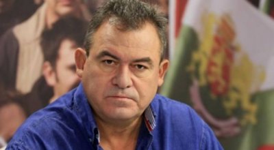 Богомил Бонев към журналиста Слави Ангелов: Лъжец, който обижда МВР!