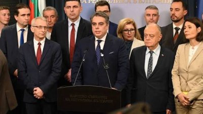 ПП събира партньорите си на среща, очаква се позиция от ДБ