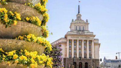 ПП с 16, ДБ с 21 депутати след разцеплението