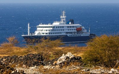 Канарските острови спряха достъпа на кораба с огнище на хантавирус до бреговете си