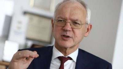 Васил Велев: Трябва да се ограничат разхищенията и да се съкратят заетите
