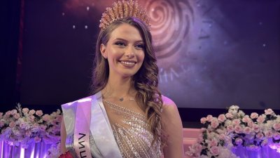 В Казанлък избират новата Царица Роза тази вечер
