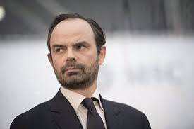 Френските власти проверяват Едуар Филип за предполагаеми злоупотреби