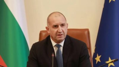  Румен Радев може да намали сметките за ток с до 30%, ако промени три закона