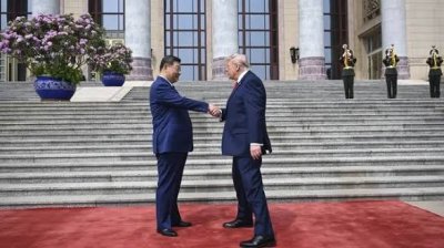 Приключи разговорът между Си Дзинпин и Доналд Тръмп