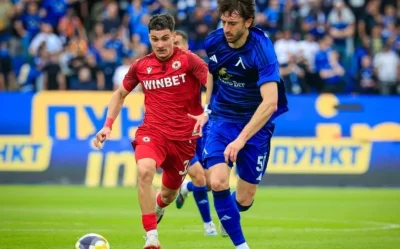 Левски победи ЦСКА с 2:0 и измести &bdquo;червените&ldquo; във временното класиране (ВИДЕО)
