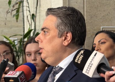 Асен Василев: Има неравнопоставеност при новите пенсии след 1 юли (ВИДЕО)