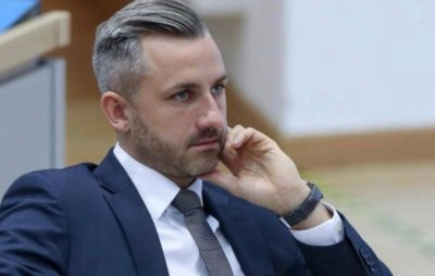 Германската крайнодясна партия &bdquo;Алтернатива за Германия&ldquo; обеща да направи история