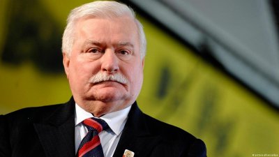 Лех Валенса се отрече от любимеца си Зеленски!