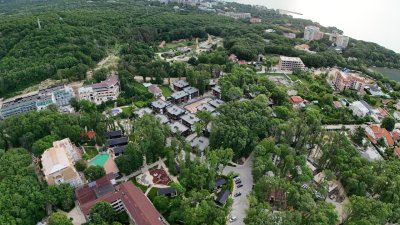Изтича срокът за премахване на оградата в незаконно селище край Варна, следва принудително събаряне