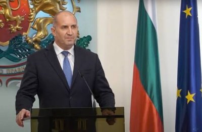Радев: Европа трябва да търси дипломатически път за войната в Украйна