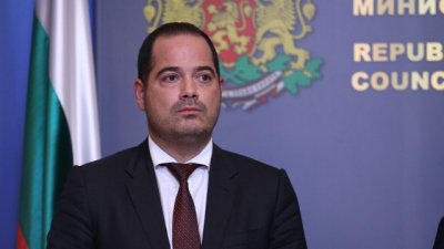 Проверка на MEDIAMALL: Министърът на вътрешните работи предостави документ за отнетите автомобили след употреба на алкохол или наркотици