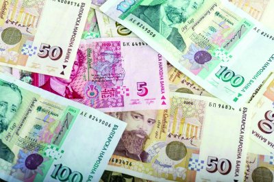 У НАС: 30% сива икономика, дефицит от 6.2 млрд. лв. в бюджета