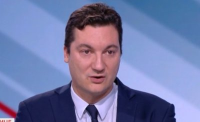 Крум Зарков: Това правителство си приписва заслуги и тича по Пеевски