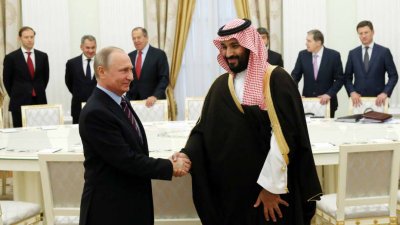 Русия и Саудитска Арабия си стиснаха ръцете! Призоваха всички членове на ОПКЕ+ за съкращение на петрола