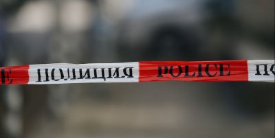 Октриха група мигранти до НСА в София, един от тях е починал