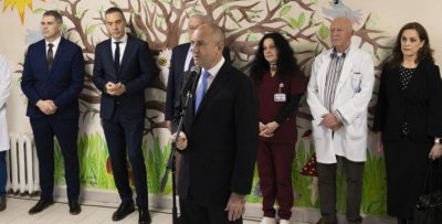 Румен Радев: &bdquo;Българската Коледа&ldquo; доказа, че постига много повече с много по-малко средства