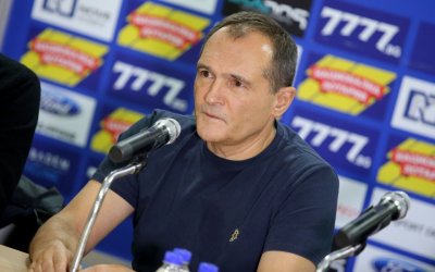 Бомба на &bdquo;Герена&ldquo;: Божков поиска 5 млн. евро от &bdquo;Левски&ldquo;, клубът е в шок