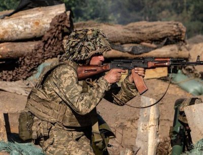 Фон дер Лайен ограничава приема на украински бежанци в Европа, трябва да се бият на фронта