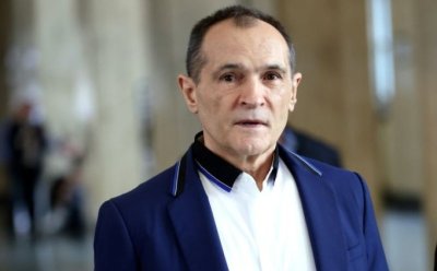 Скандалът между Божков и феновете на Левски се разраства