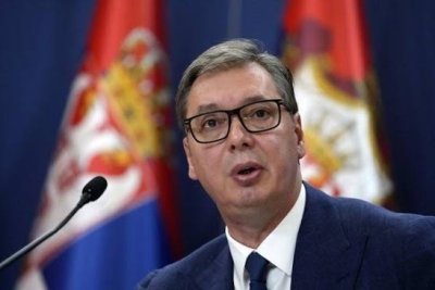 Управляващата партия в Сърбия поиска Вучич да оглави листата й и да се кандидатира за премиер