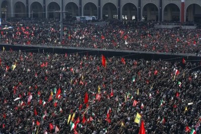 Моджтаба Хаменей не се появи на поклонението на баща си