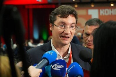 Крум Зарков: Дефицитът трябва да бъде преодолян, но не за сметка на трудещите се