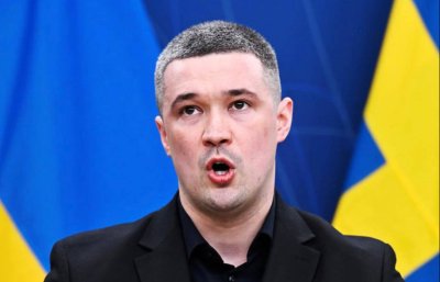 Киев отново иска пари
