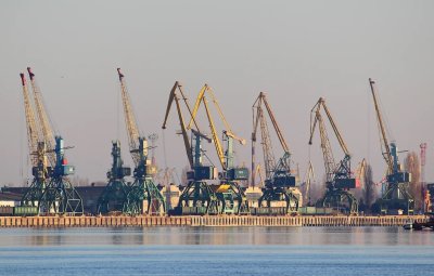 Русия порази военни предприятия и пристанища в Украйна