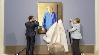 Франция и Нидерландия напът да разрешат 400-годишен спор за карибски остров