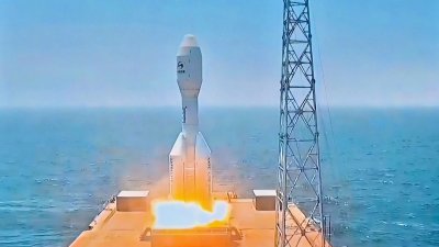 Новият космически гигант на Китай: Ракетата Gravity-1 направи трети успешен полет (ВИДЕО)