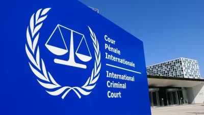 Трусове в Международния наказателен съд: Вашингтон приветства отстраняването на главния прокурор, Венецуела напуска организацията