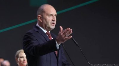 Радев обеща ускорено изграждане на националната детска болница