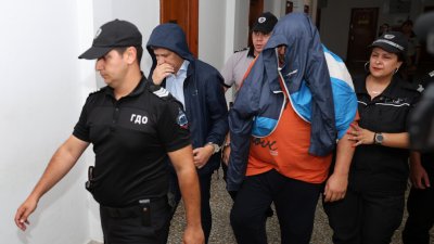 Аферата ВиК - Бургас: Домашен арест за шефа на дружеството и подчинените му