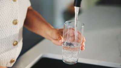 Забраниха чешмяната вода в Сивири на Халкидики заради опасно замърсяване