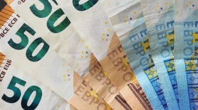ЕЦБ: Войната в Иран засегна потреблението в еврозоната