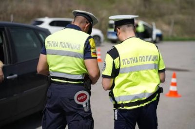 Интензивните проверки разкриха десетки нарушения при товарните автомобили