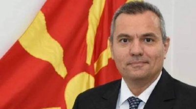 Крум Ефремов поема поста посланик на Република Северна Македония в България