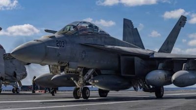 Испански F-18 унищожи дрон, навлязъл във въздушното пространство на Румъния