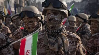 Иранската армия обяви преминаване към по-агресивна военна стратегия