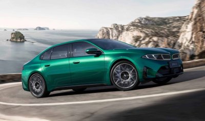 1000 км с едно зареждане: BMW показа новия си електрически седан (СНИМКИ+ВИДЕО)