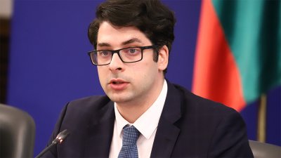 България ще получи над 95% от средствата по ПВУ, твърди вицепремиерът Пеканов